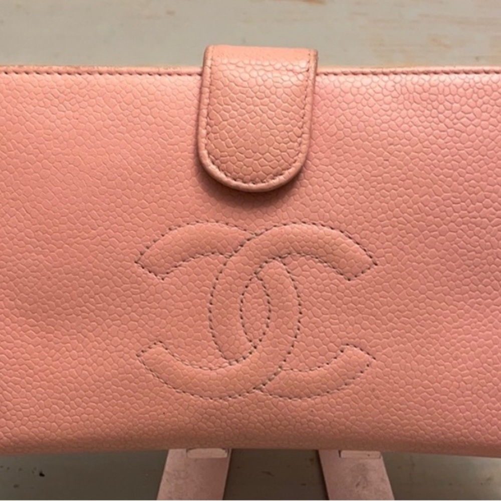 SOLD COA CHANEL Pink Caviar Leather Wallet Chanel pink wallet with Box - Picture 5 of 16
